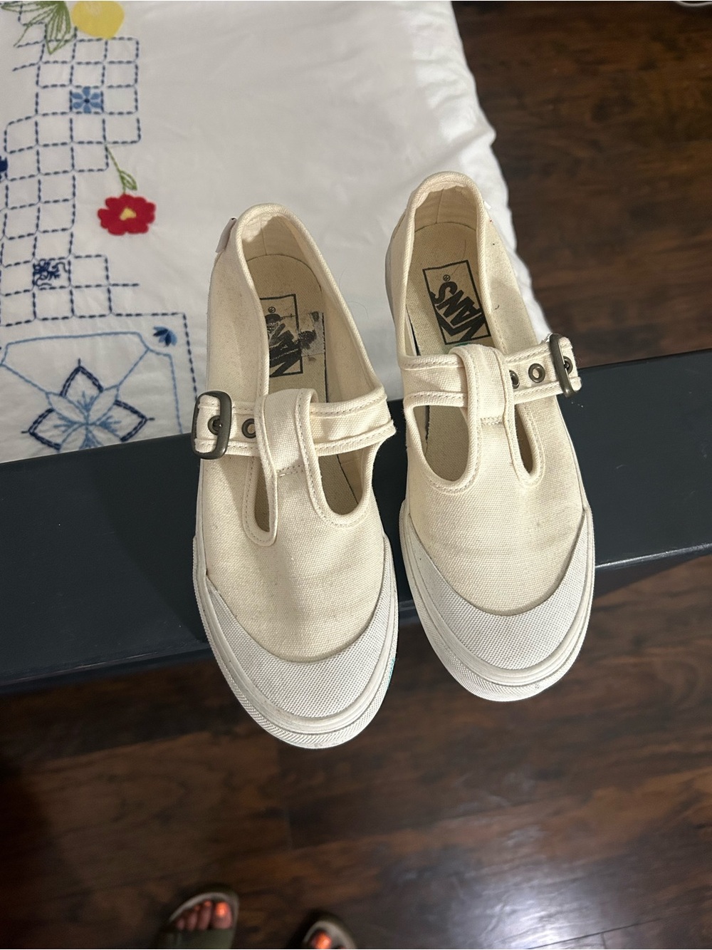 Vans Cream Mary JaneCanvas Sneakers